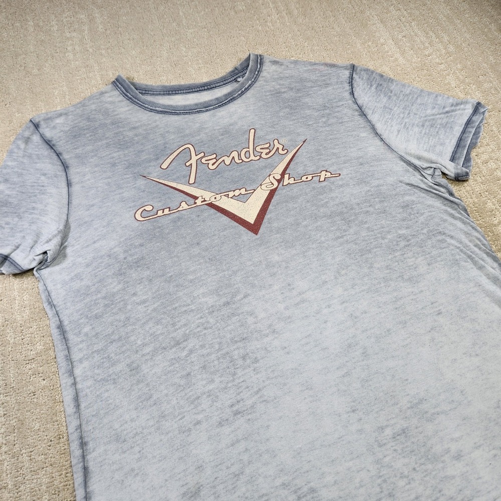 Fender Shirt Men XL Lucky Brand Rock And Roll Music Paper Thin Blue